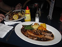 NSW - Batemans Bay - Bayview Hotel Mixed Grill Lunch (1 Feb 2011)